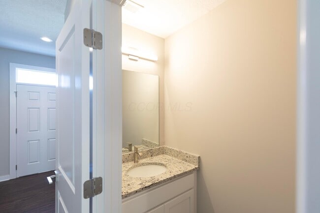 Building Photo - 297 Lenell Lp