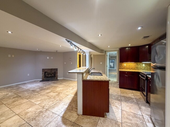 Foto del edificio - 1445 Clifton St NW