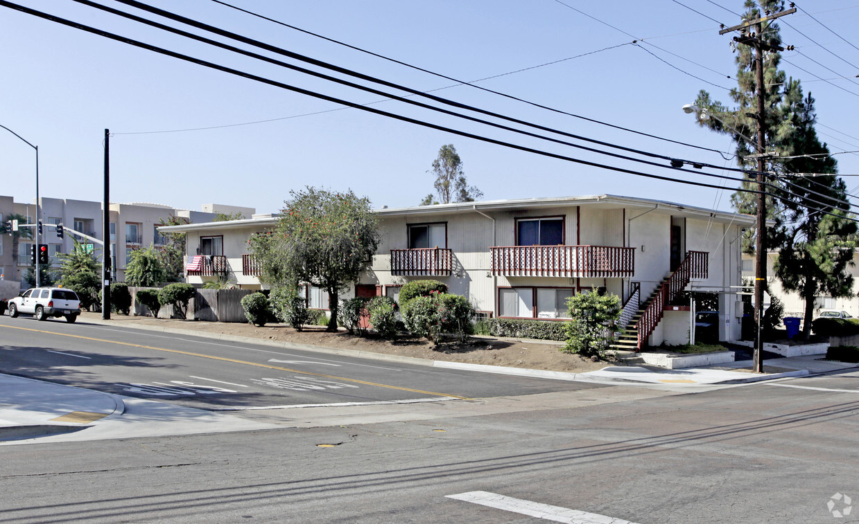 Primary Photo - Grossmont Pines Apartments