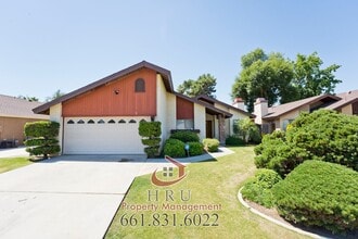 Building Photo - 7005 Iberia Ct