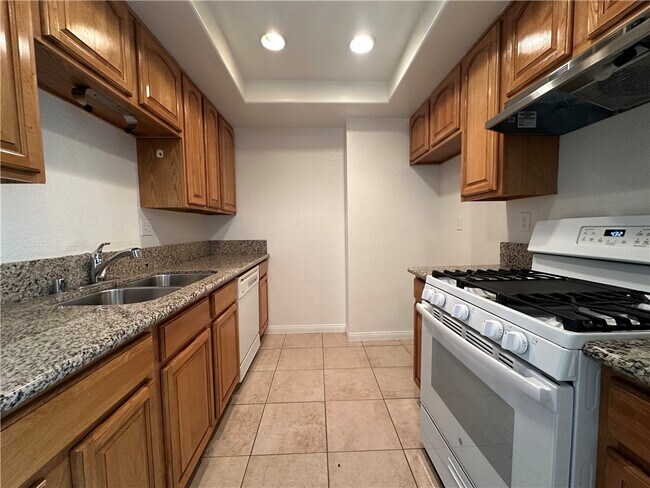 Foto del edificio - 4631 Oceanside Dr