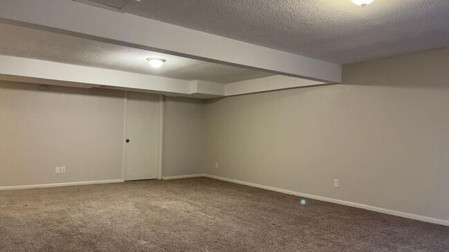 Building Photo - Great Home in Greeley