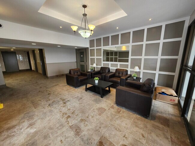 Photo du bâtiment - 155 Mystery Lake Dr