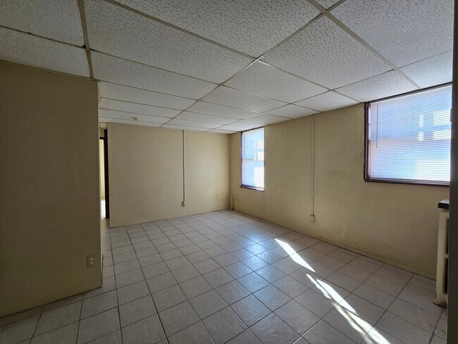 Foto del edificio - 191 N Prairie St