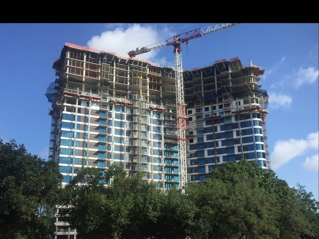 Building Photo - Vantage Med Center