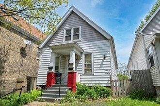 Building Photo - 2768 N Bremen St
