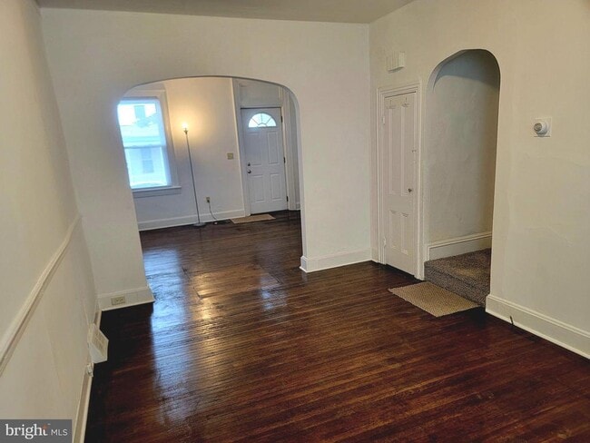 Building Photo - 1138 Lehigh St