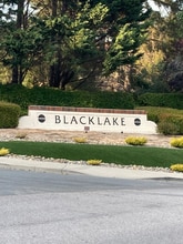 Building Photo - 1405 Golf Course Ln