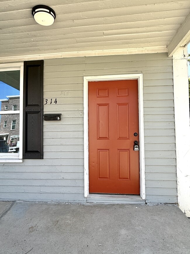 Photo - 314 N Mechanic St (Lebanon, OH) Apartment