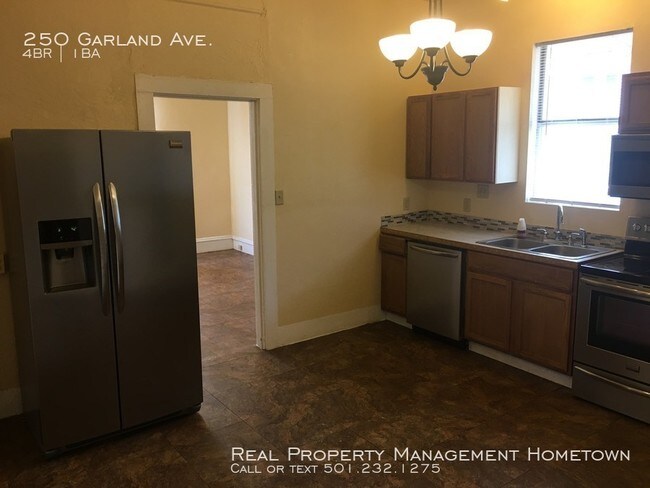 Foto del edificio - 250 Garland Ave