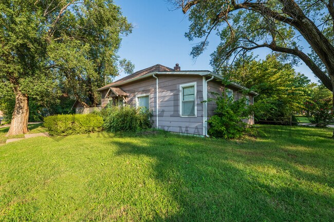 Foto del edificio - 301 N Spruce St