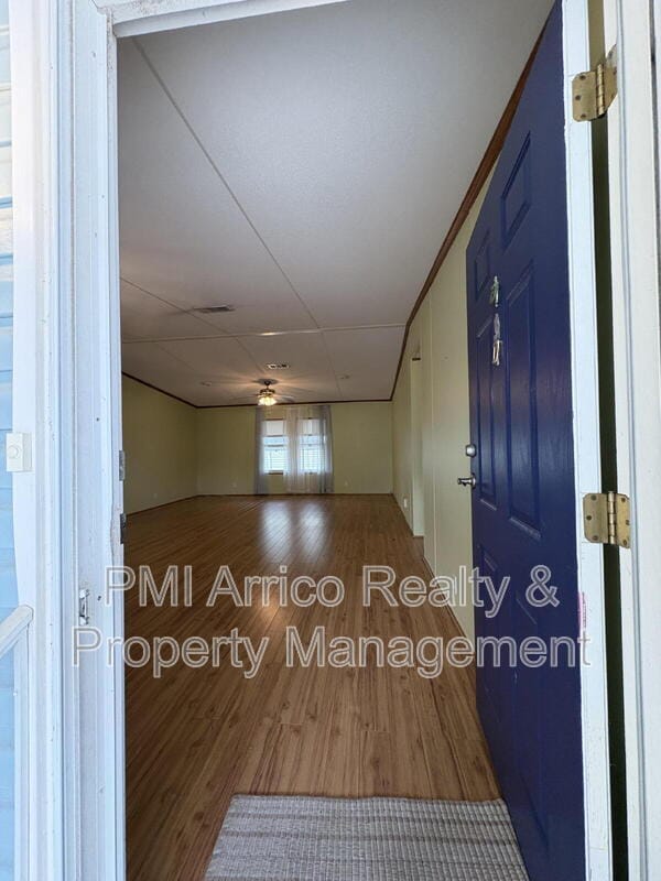 Building Photo - 616 Klickety Klak Ln