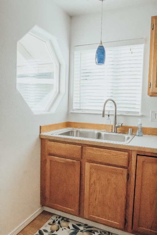 Foto del edificio - 5851 Ridgelake Cir