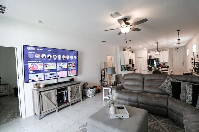 Foto del edificio - 11837 Clare Hill Ave