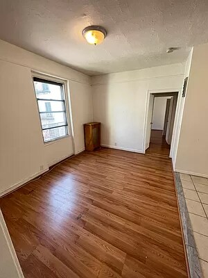 Foto del edificio - 21-58 35th St