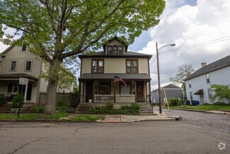 Building Photo - 796 Ebner St