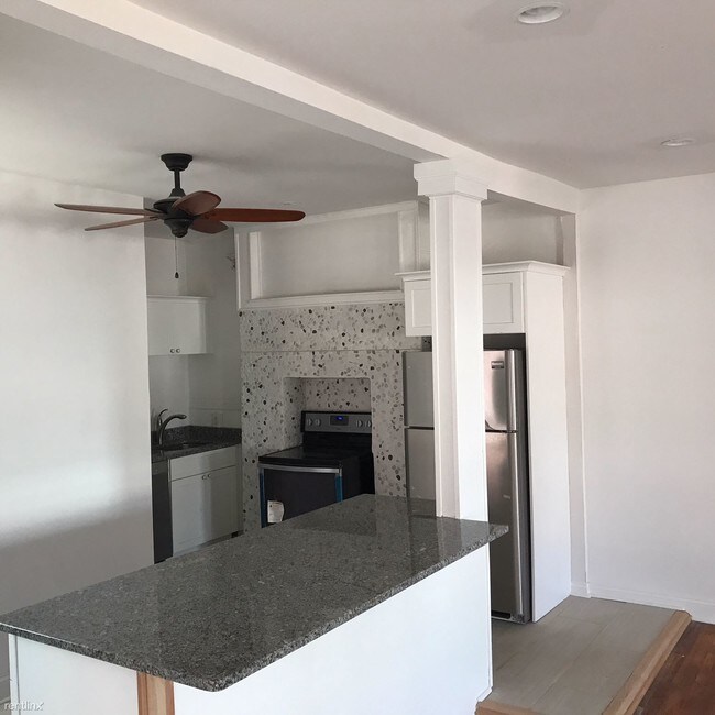 Foto del edificio - 148 Myrtle Ave
