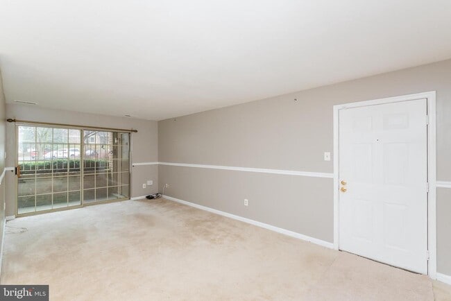 Foto del edificio - 201 Windmille Pointe Ct