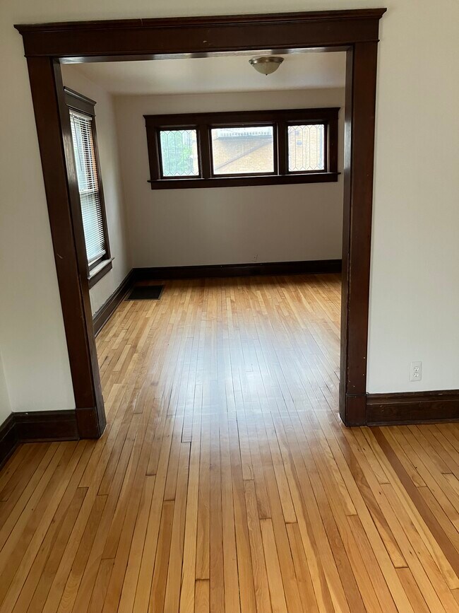 Foto del edificio - 948 Greenwood Ave