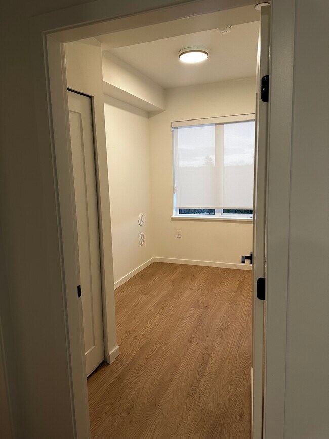 Building Photo - The Rothwell