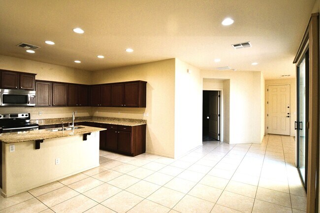 Foto del edificio - 3562 S Wren Dr