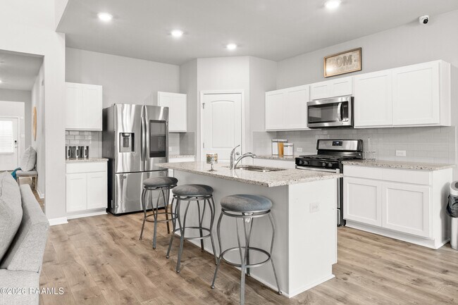 Foto del edificio - 203 S Lakepointe Dr
