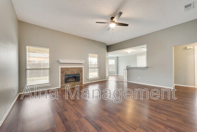 Foto del edificio - 6609 Gardenia Dr