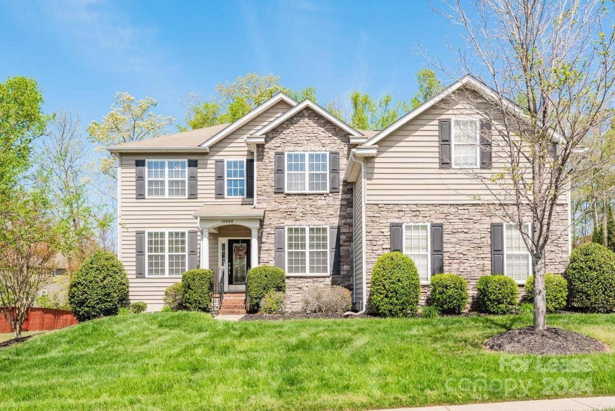 Foto principal - 10008 King George Ln