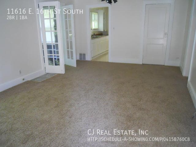 Foto del edificio - 11616 E 16th St