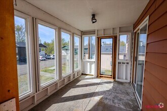 Building Photo - 4002 E Steven Dr