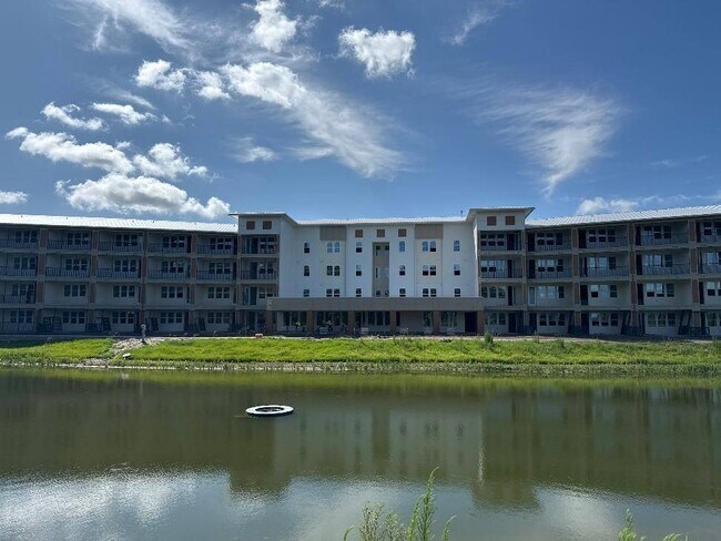 Foto del edificio - Bay Road Apartments