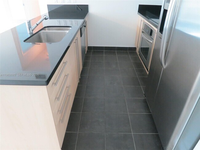 Foto del edificio - 1111 SW 1st Ave