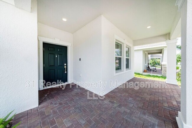 Building Photo - 10036 Yellow Jasmine Dr