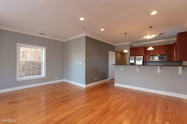 Building Photo - 1747 W Wallen Ave