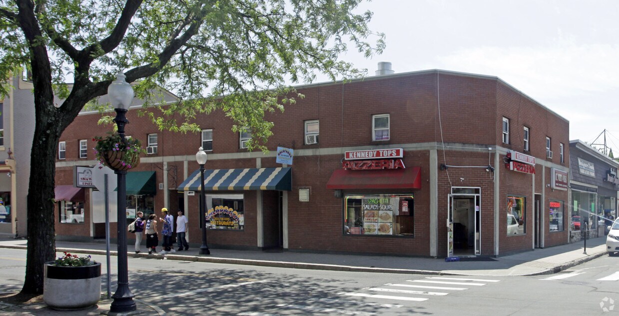 Primary Photo - 32-34 White St