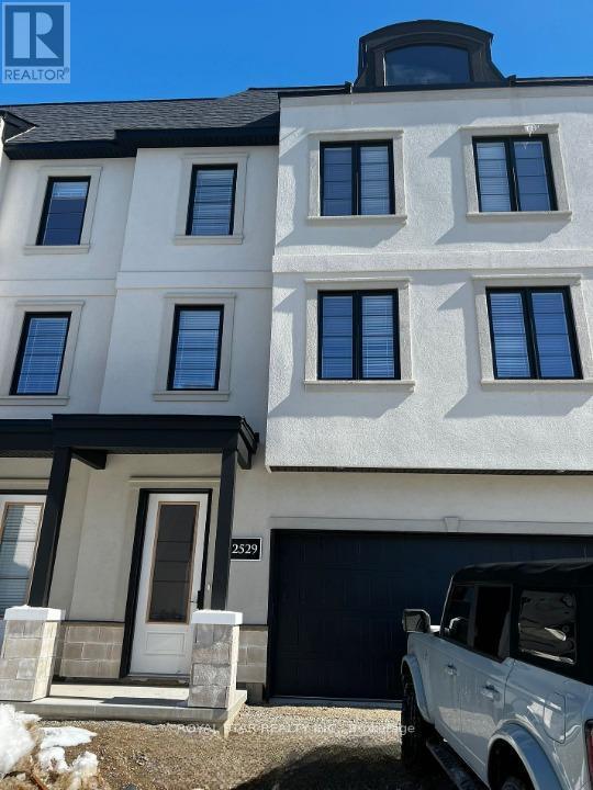 Building Photo - 2529 Meadowlands Way
