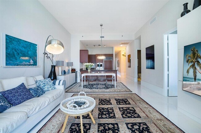 Foto del edificio - 16001 Collins Ave