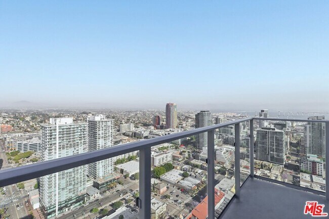 Foto del edificio - 800 Broadway