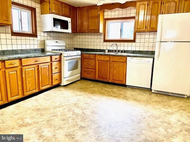 Building Photo - 114 Ginseng Springs Ln