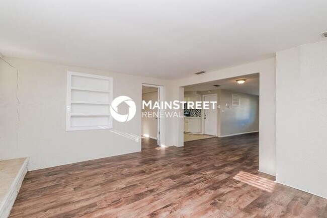 Building Photo - 3 Bedroom Pet-Friendly Home in Holiday, FL...