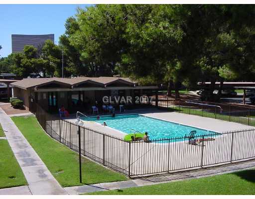 Foto principal - Affordable 2 Bedroom Condo in Central Las ...