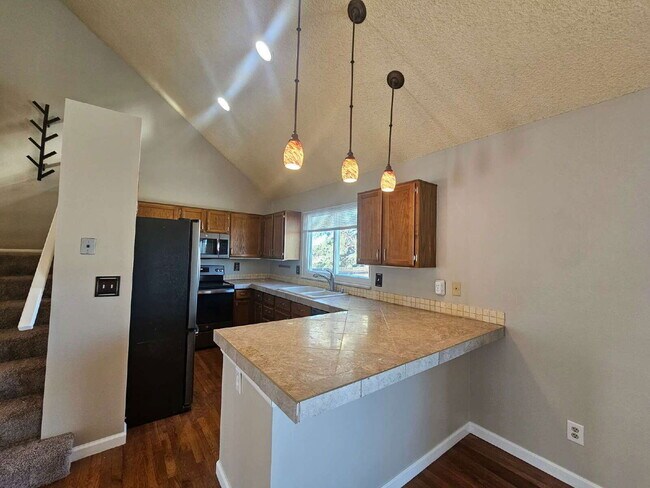 Foto del edificio - 150 N Carlton St