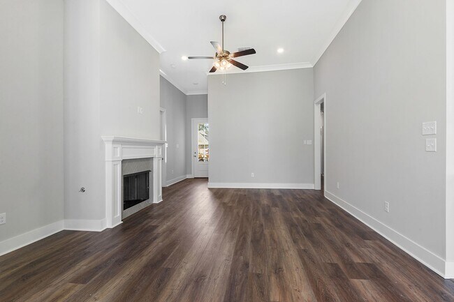 Building Photo - Beautiful home in The Sanctuary!!!