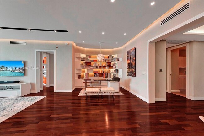 Foto del edificio - 16051 Collins Ave