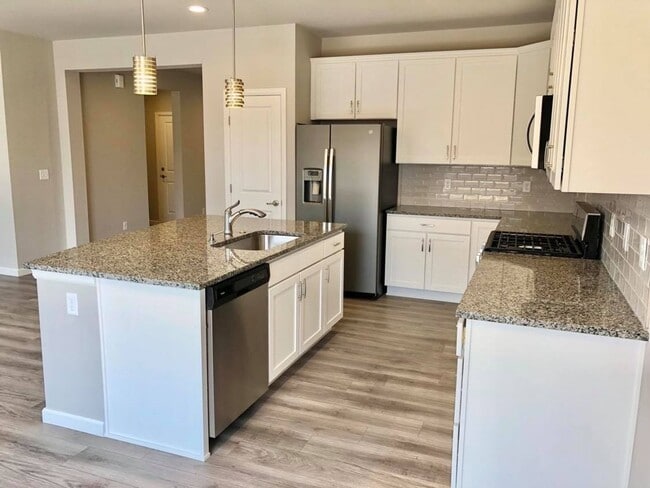 Foto del edificio - Gorgeous Ranch-Style House in Berthoud!