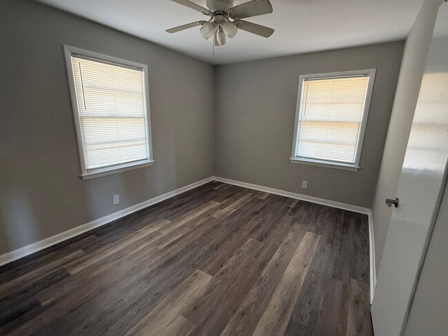 Building Photo - 468 Taylor St