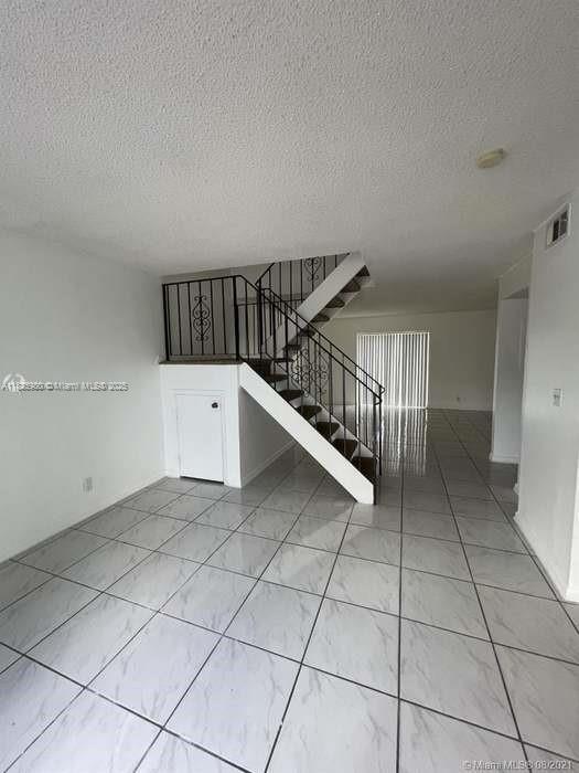 Foto del edificio - 22319 SW 103rd Ave