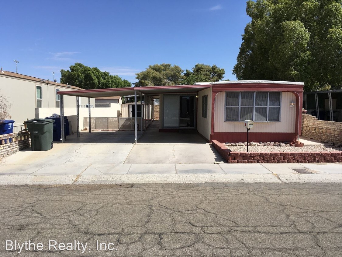 Foto principal - 2 br, 1 bath House - 1118 E 23rd Place