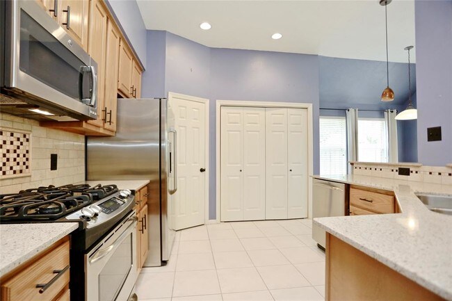Building Photo - 9546 Kelsey Meadows Ct