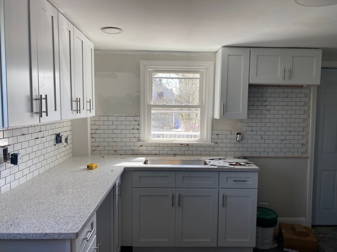 Photo - 159 Tangent St (East Providence, RI)